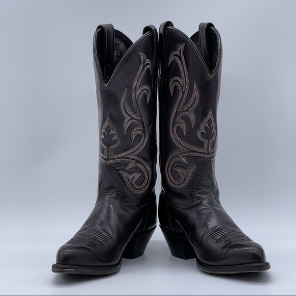 J. Chisholm Handcrafted Boot. - Picture 8 of 11